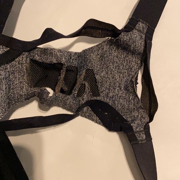 CLEARANCE VSX sports bra - Picture 3 of 4